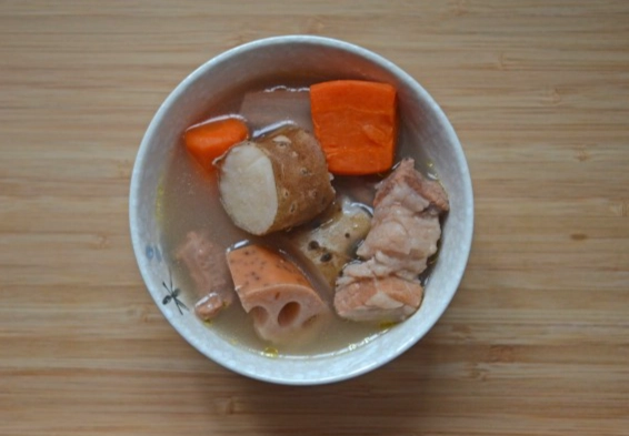 蓮藕紅蘿蔔淮山湯功效全解析：健脾補氣這樣煮最有效