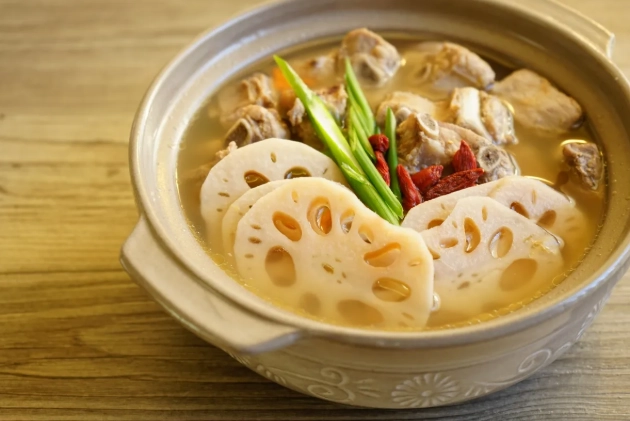 蓮藕排骨湯配料