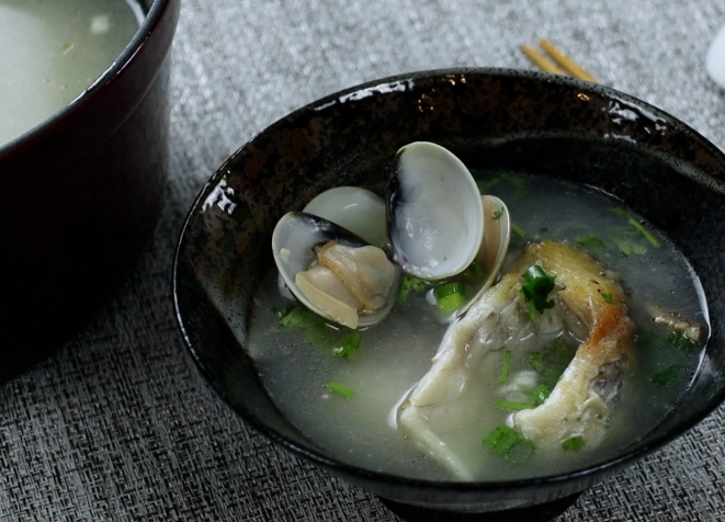 蒜頭魚湯功效完整解析：增強免疫力與暖身祛寒的秘訣