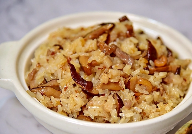 零失敗！家常簡單油飯做法，古早味飄香秘訣大公開