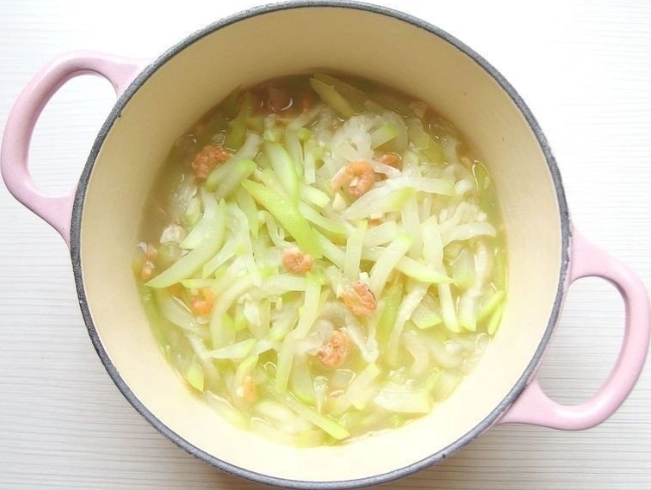 蒲瓜副作用全解析：吃多了會怎樣？哪些人不能吃蒲瓜？