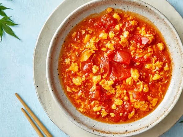 番茄炒蛋要加糖嗎？南北口味爭議與完美做法全解析