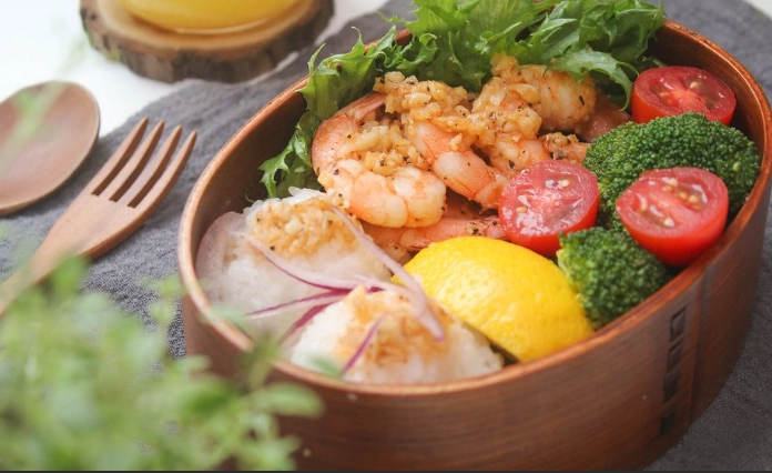 奶油蒜蝦飯終極指南：從家常做法到台北必吃餐廳