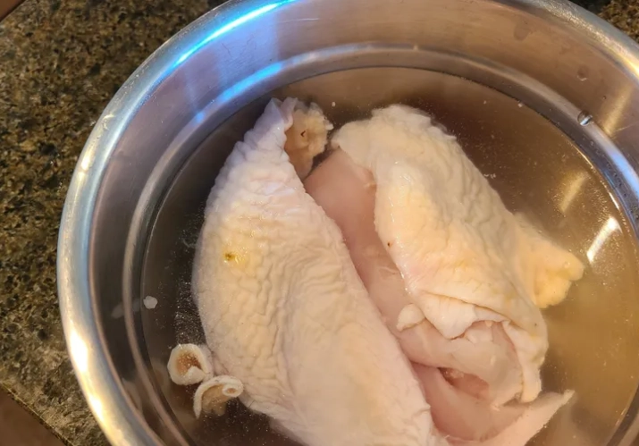 雞胸肉泡鹽水隔夜