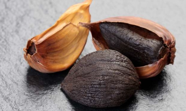 黑蒜頭料理 黑蒜頭料理