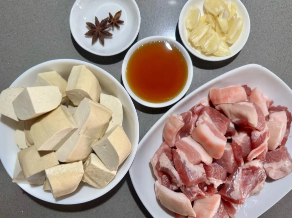 五香豆干炒肉絲 食譜 五香豆干炒肉絲 食譜