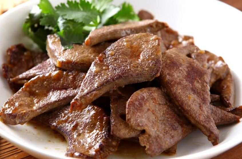 乾煎豬肝不乾柴秘訣：從選材到上桌的完整指南