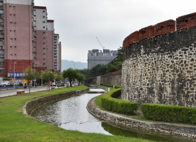 高雄一日遊行程