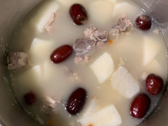 紅棗山藥排骨湯做法