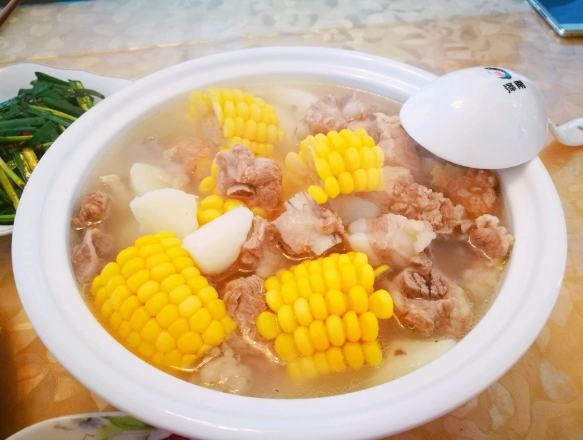 玉米排骨湯煮法