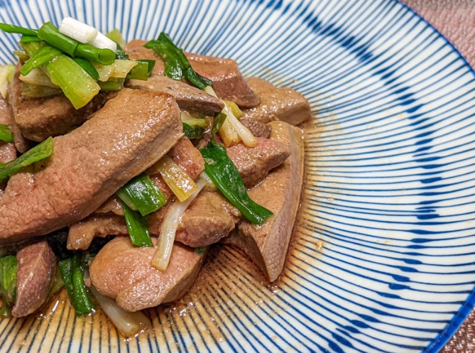 豬肝料理