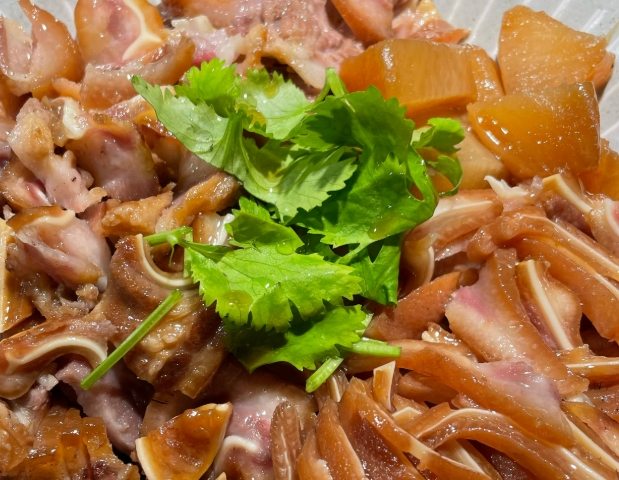 豬耳朵營養
