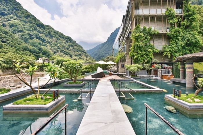 苗栗溫泉大眾池