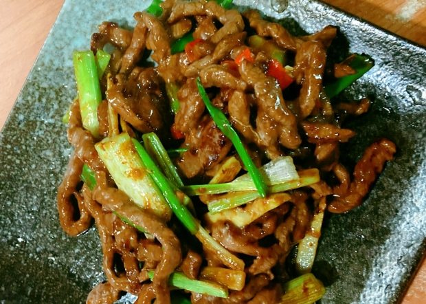 家常蔥爆牛肉