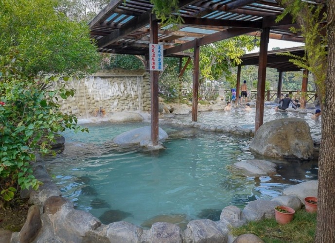 苗栗溫泉泡湯