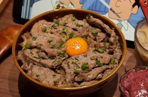 蔥鹽牛排飯 營養