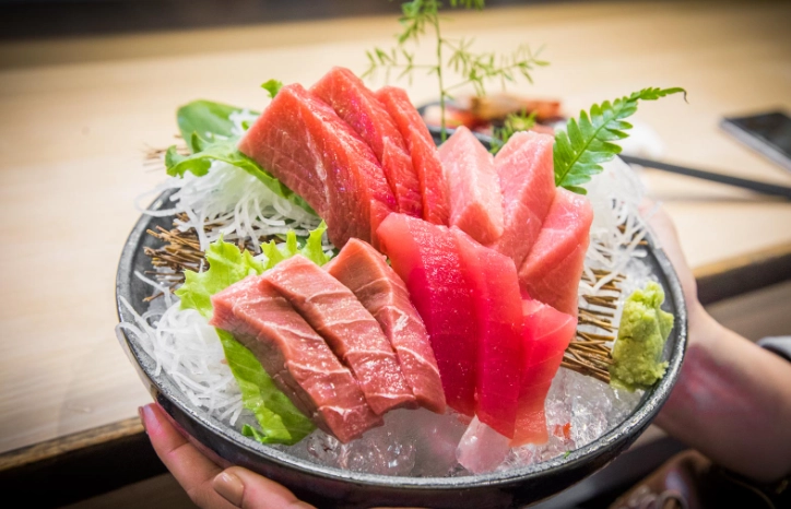 鮪魚生魚片餐廳