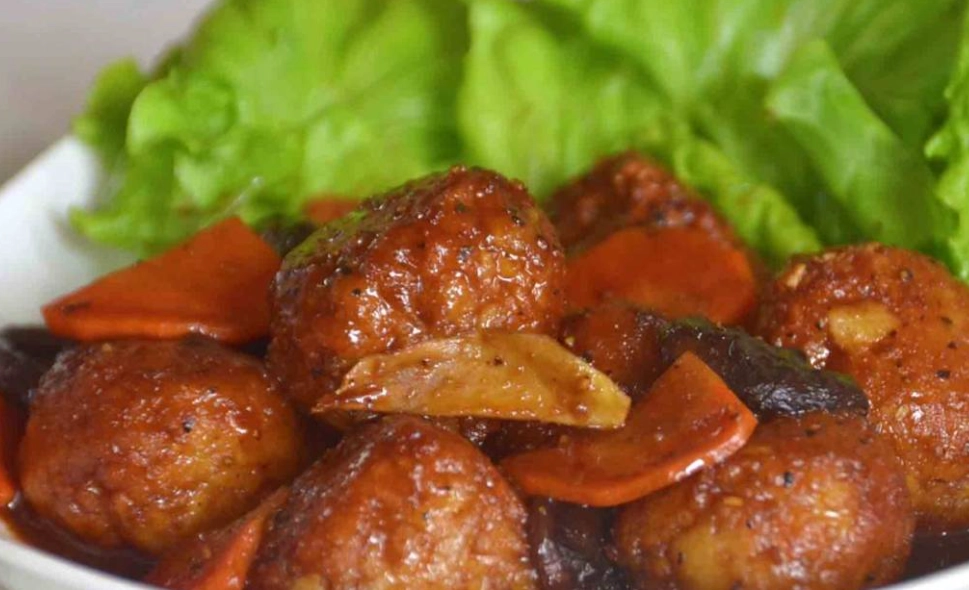 醬燒獅子頭 做法