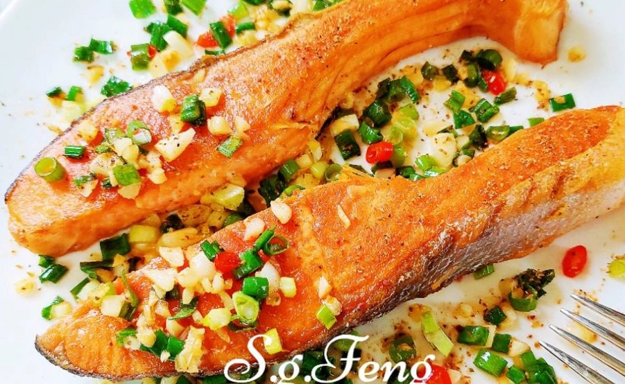 鮭魚怎麼煎