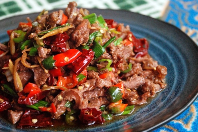 牛肉怎麼炒才嫩