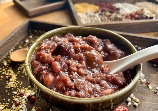 臘八粥 八寶粥 區別