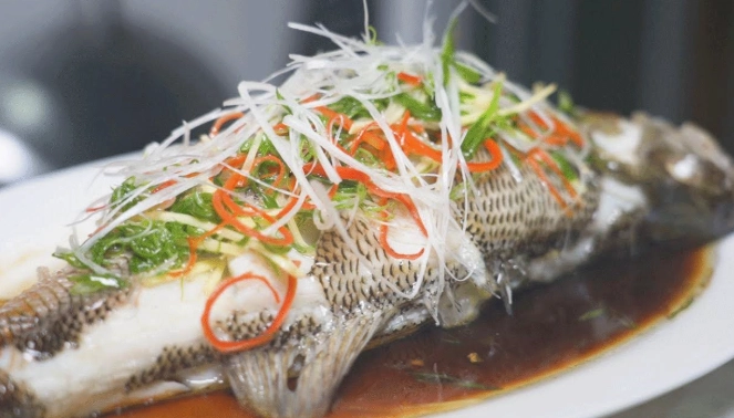 清蒸百花鲈鱼做法